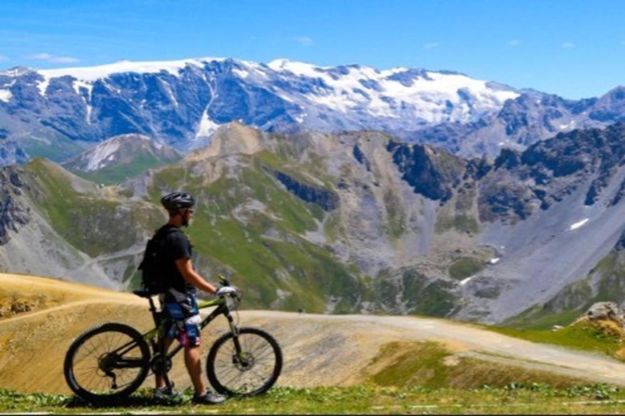 Les Brigues - Appartement Avec Vue Sur La Montagne Et Acces Aux Pistes Courchevel Kültér fotó