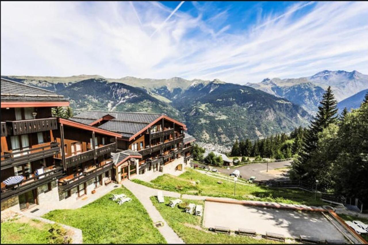 Les Brigues - Appartement Avec Vue Sur La Montagne Et Acces Aux Pistes Courchevel Kültér fotó